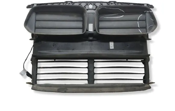 BMW X2 F39 Intercooler air guide/duct channel 8493926