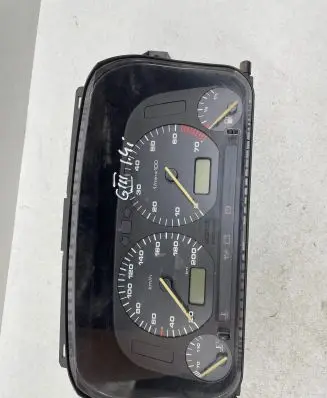 Volkswagen Golf III Speedometer (instrument cluster) 1H6919033A 1094163281 160553001