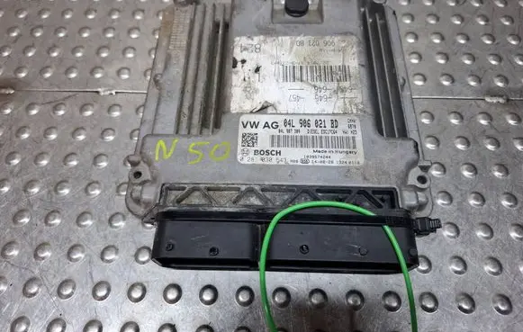 Audi A6 S6 C7 4G Engine control unit/module 04L906021BD S27705419 0281030543