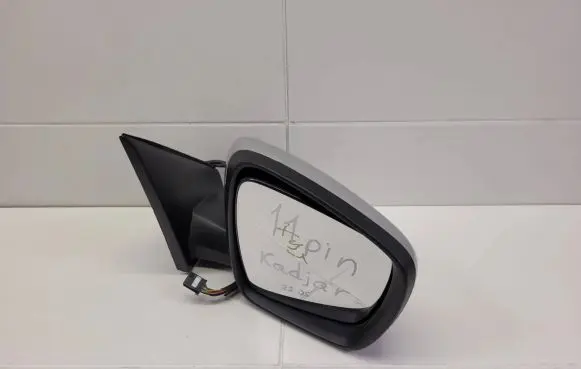 Renault Kadjar Front door electric wing mirror 13003190