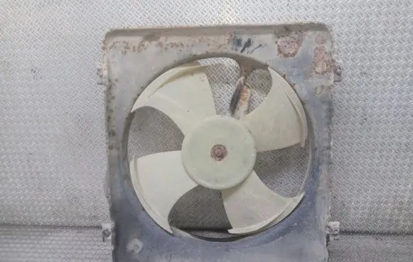Honda HR-V Electric radiator cooling fan