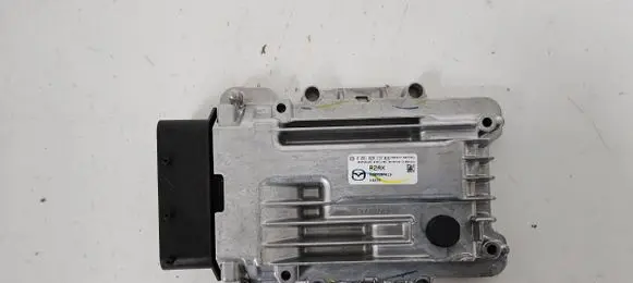 Mazda CX-7 Reducing agents exhaust control unit R2AX18701D 0281020137 1039S36126