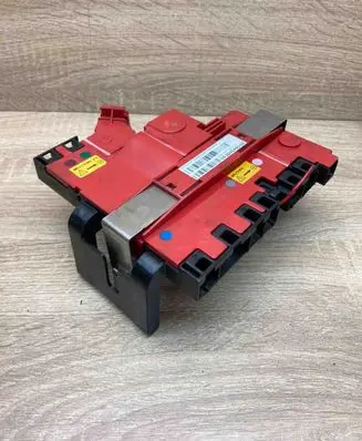 BMW 5 F10 F11 Battery control module 9240490 924049002