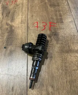 Fuel injector