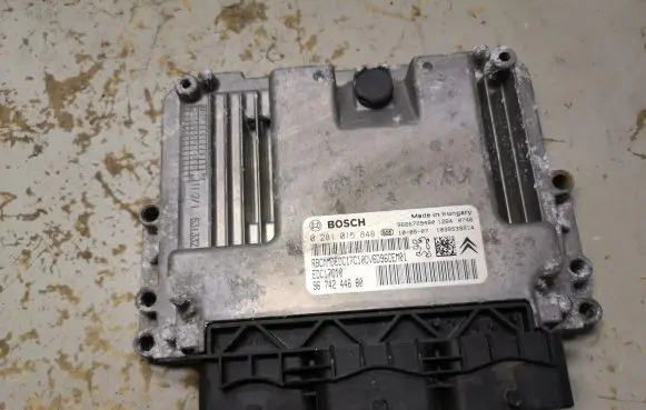 Citroen C3 Engine control unit/module 0281015848 9666729480 9674244680