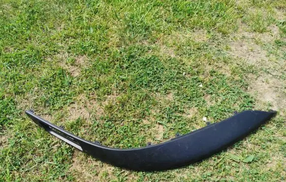 Volvo S80 Front bumper splitter molding 39974779