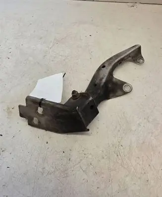 BMW 7 E65 E66 Muffler mount bracket/holder 7789165