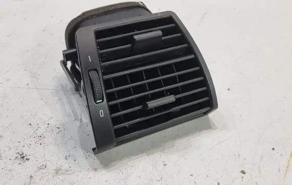BMW X5 E53 Dashboard side air vent grill/cover trim 64228402216