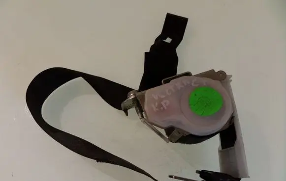 Opel Vectra C Front seatbelt 0402050 10316049