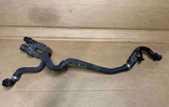 BMW X3 G01 Engine coolant pipe/hose 7535543