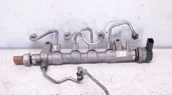 Skoda Superb B6 (3T) Fuel main line pipe 03L089N 03L906054 057130764AB