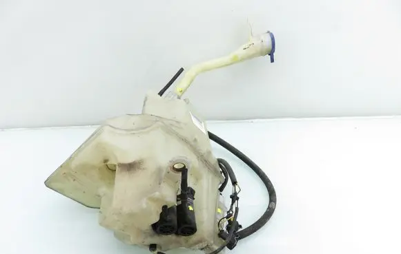 Volvo XC90 Windshield washer fluid reservoir/tank 8648191
