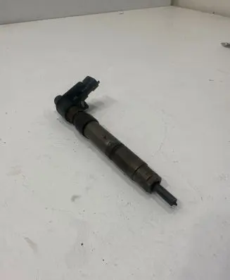 Land Rover Freelander 2 - LR2 Fuel injector 0445115042
