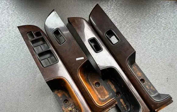 Nissan Patrol Y61 Front door window switch trim 82961VB000 82960VB000