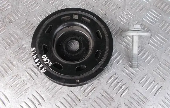 Volvo XC40 Crankshaft pulley 20038552