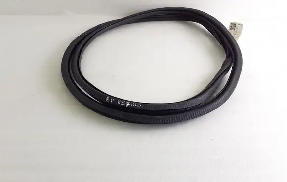 Porsche Panamera (970) Front door rubber seal 
