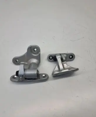 Mercedes-Benz CLA C117 X117 W117 Rear door hinge set A046572