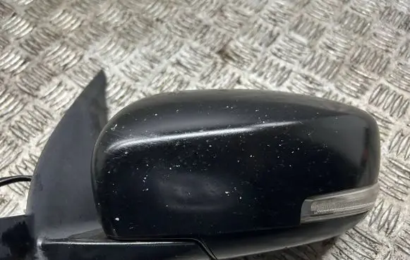 Suzuki Swift III Front door electric wing mirror