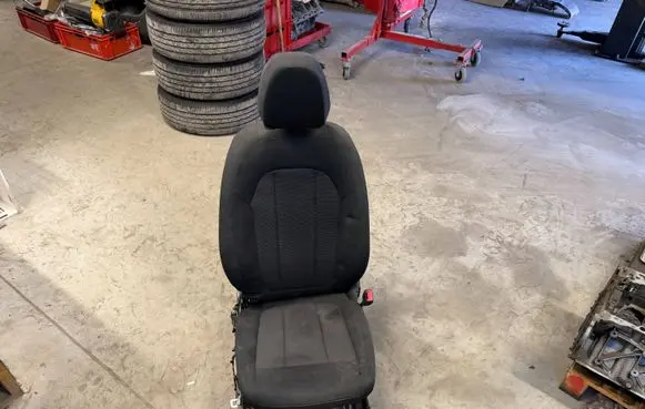 BMW X3 G01 Front passenger seat 