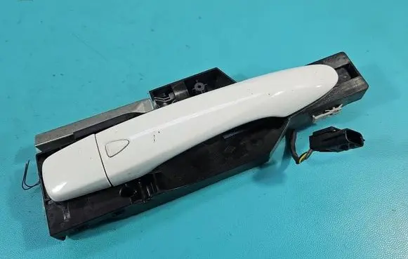 Renault Kadjar Front door exterior handle 806060294R IMPRK1547662