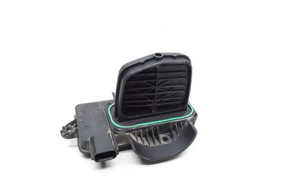 Volvo XC70 Electric throttle body valve 6677439 037319