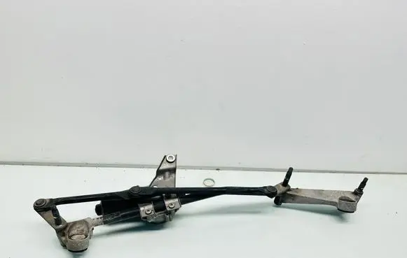 Mercedes-Benz A W176 Front wiper linkage and motor W000027118 615000271188 A1769061800