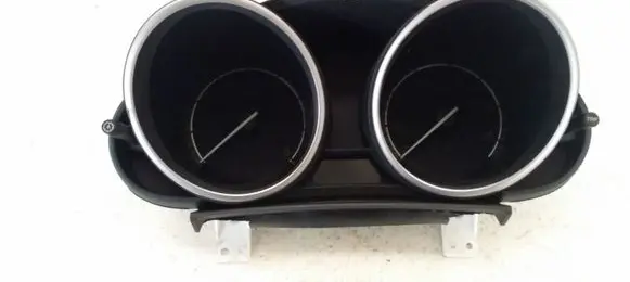 Mazda 3 II Speedometer (instrument cluster) BBM655430