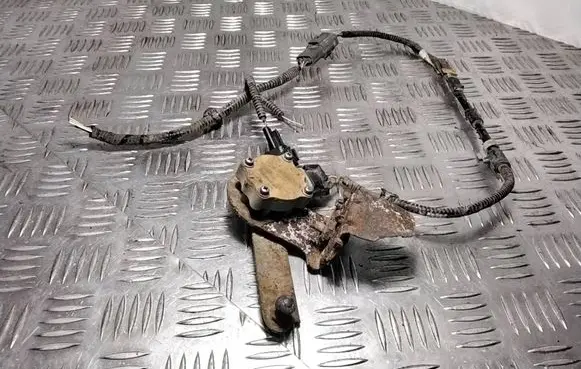 Mazda CX-7 Headlight/headlamp level sensor 