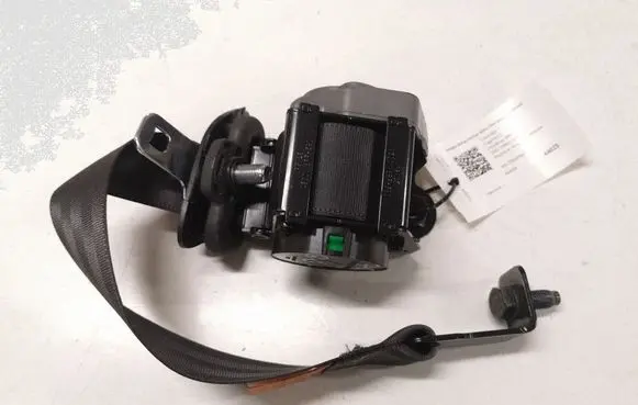 Chevrolet Captiva Third row seat belt 040103