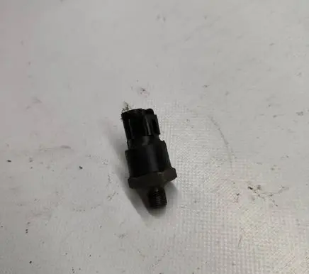 Fuel pressure sensor