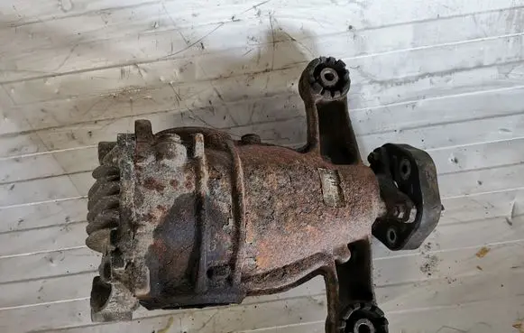 Lexus IS 220D-250-350 Rear differential 32H