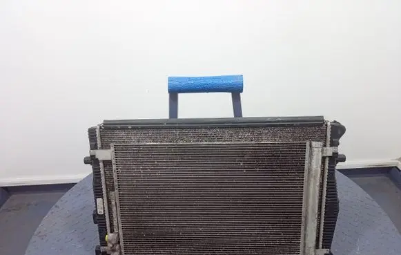 Skoda Octavia 985 Coolant radiator 5WA121251L