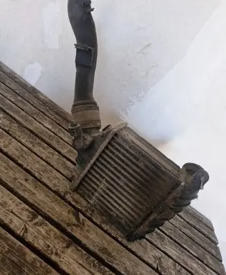 Volkswagen New Beetle Intercooler radiator