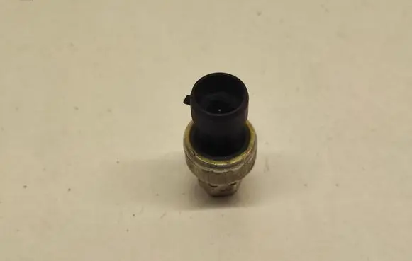 Chevrolet Camaro Air pressure sensor 13567668