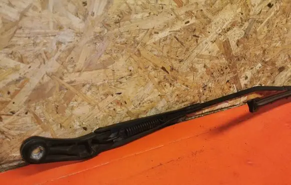 Audi A4 S4 B8 8K Windshield/front glass wiper blade 178310 AD730