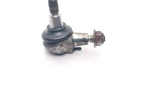Mercedes-Benz E W212 Front ball joint A2123300135