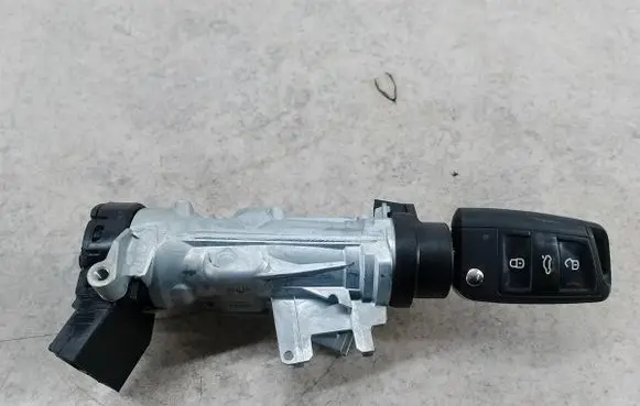 Skoda Fabia Mk3 (NJ) Ignition lock 1K09058516C0905865