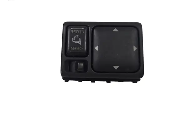 Nissan X-Trail T30 Wing mirror switch