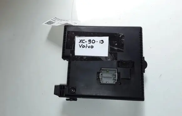 Volvo XC90 Fuse module 31314469