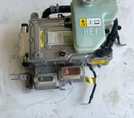 KIA Optima Voltage converter inverter 366003D335