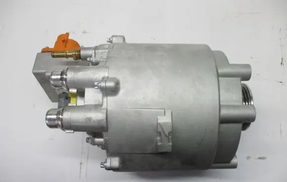 Land Rover Range Rover Evoque L551 Generator/alternator L8D211A242AD