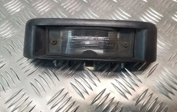 Opel Vivaro Number plate light 8200211477 93850149
