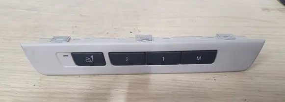BMW 7 F01 F02 F03 F04 Seat memory switch 9215766