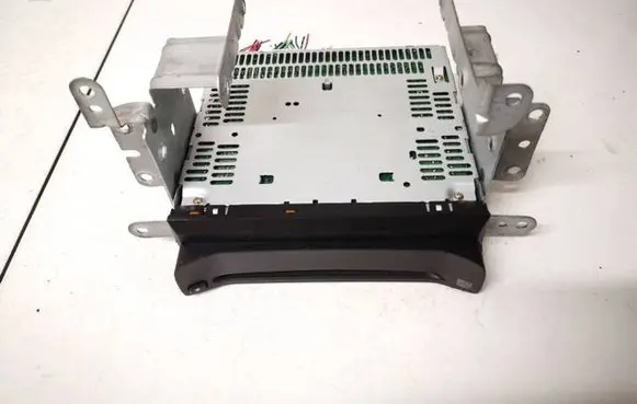 Nissan Primera CD/DVD changer 28185av700 pn-2419f