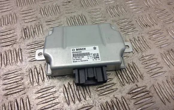 Jeep Renegade Voltage converter/converter module 56029583AB 0199DC2300