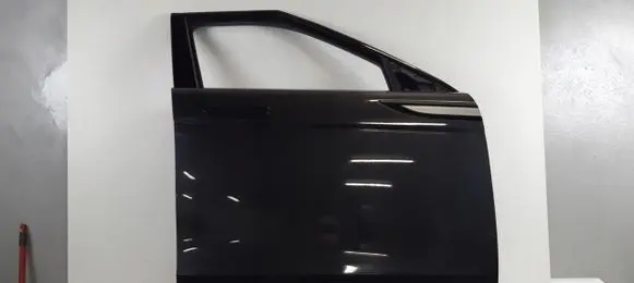 Land Rover Evoque II Front door