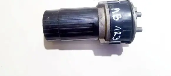 Mercedes-Benz E W123 Horn signal