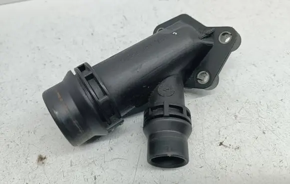 BMW 7 E65 E66 Engine coolant pipe/hose 2247744 11122247744
