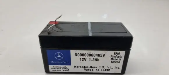 Mercedes-Benz ML W164 Car battery N000000004039