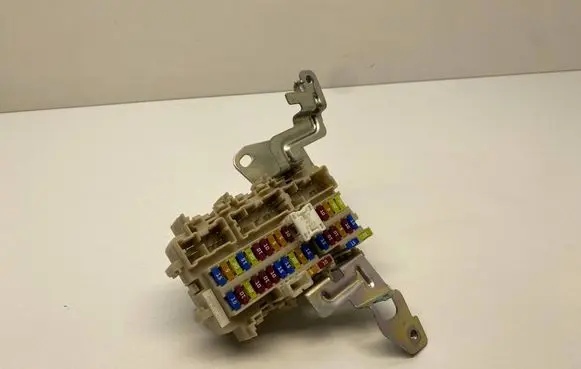 Nissan X-Trail T32 Fuse box set